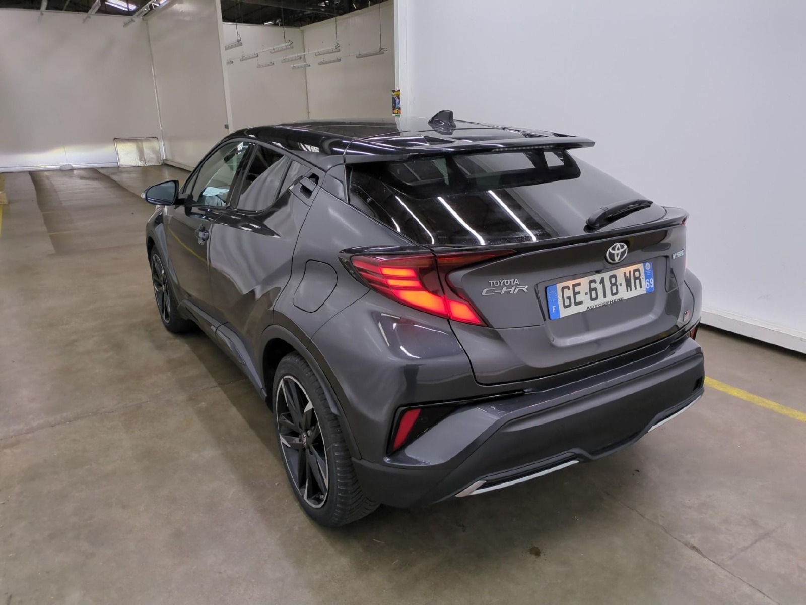 Toyota C-HR 2016 - image