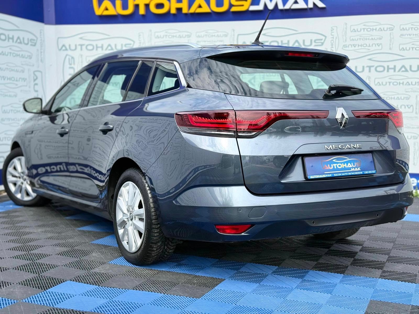 Renault Megane IV (2016 - ) image