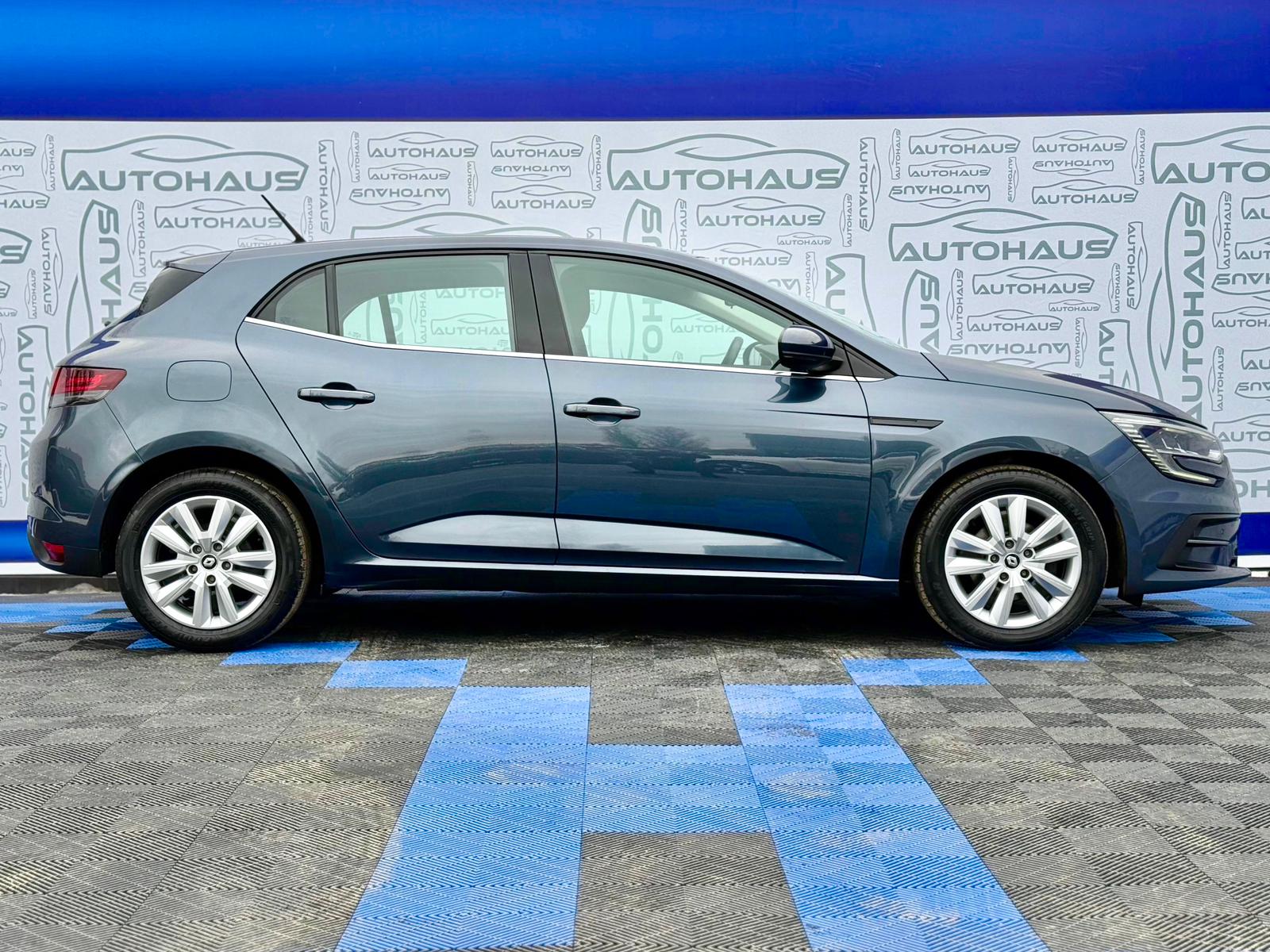 Renault Megane IV (2016 - ) image