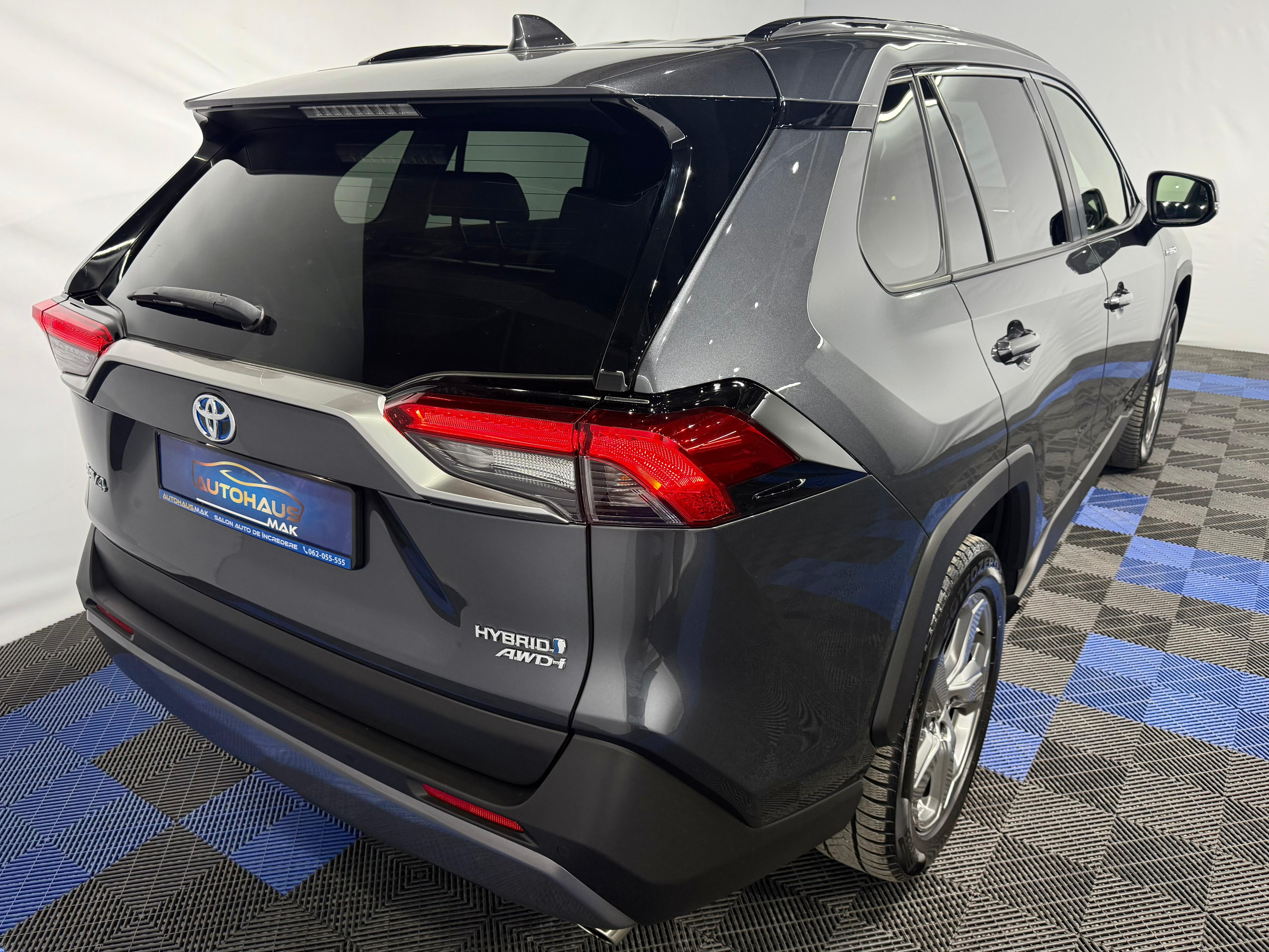 Toyota RAV4 2018 - image