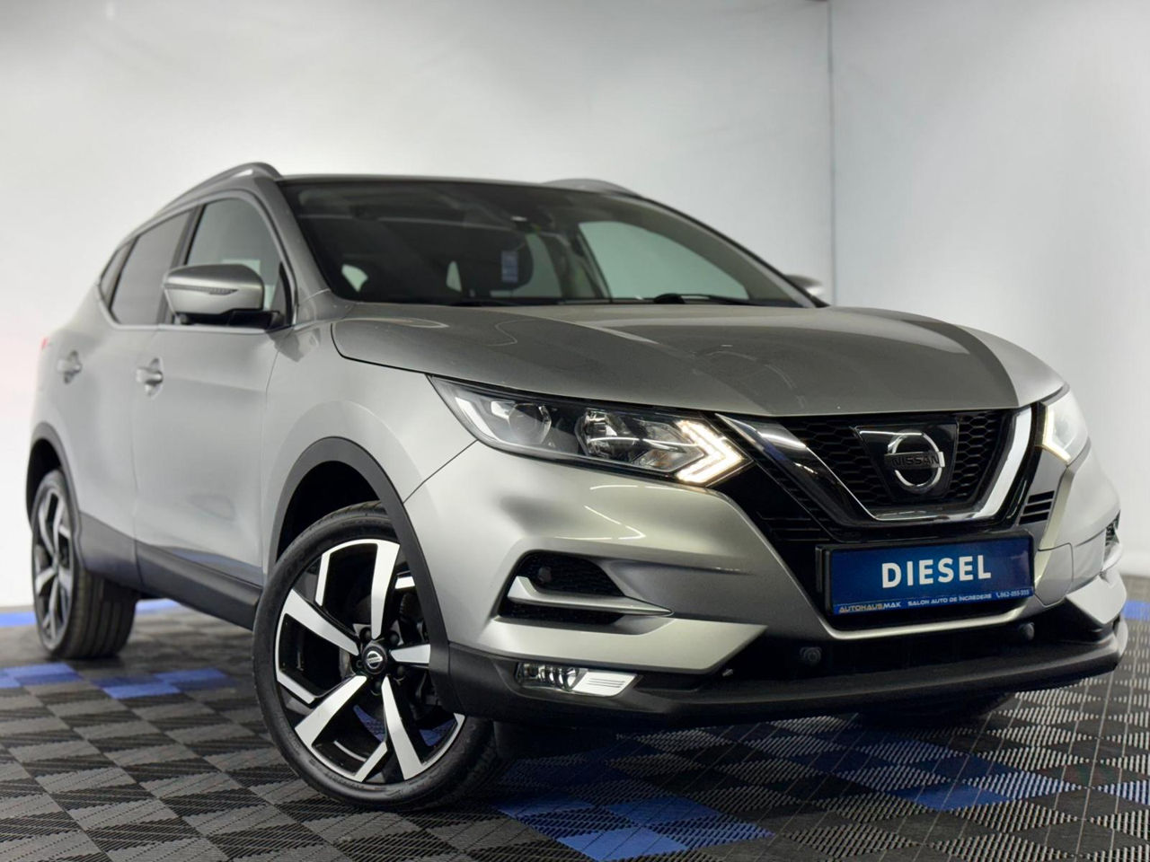 Nissan Qashqai J11 (2013 - 2021) image
