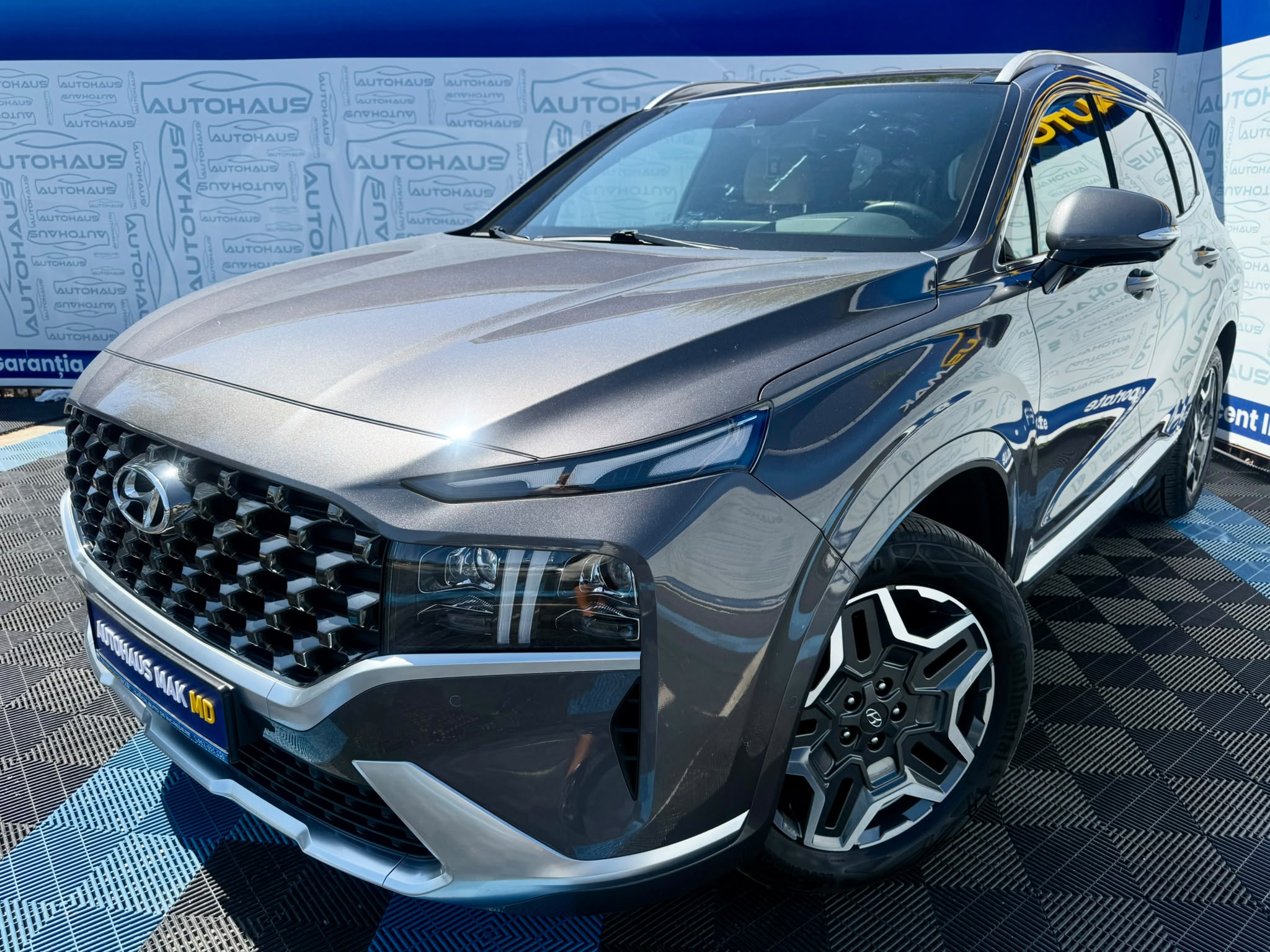 Hyundai Santa Fe IV (2018 - ) image