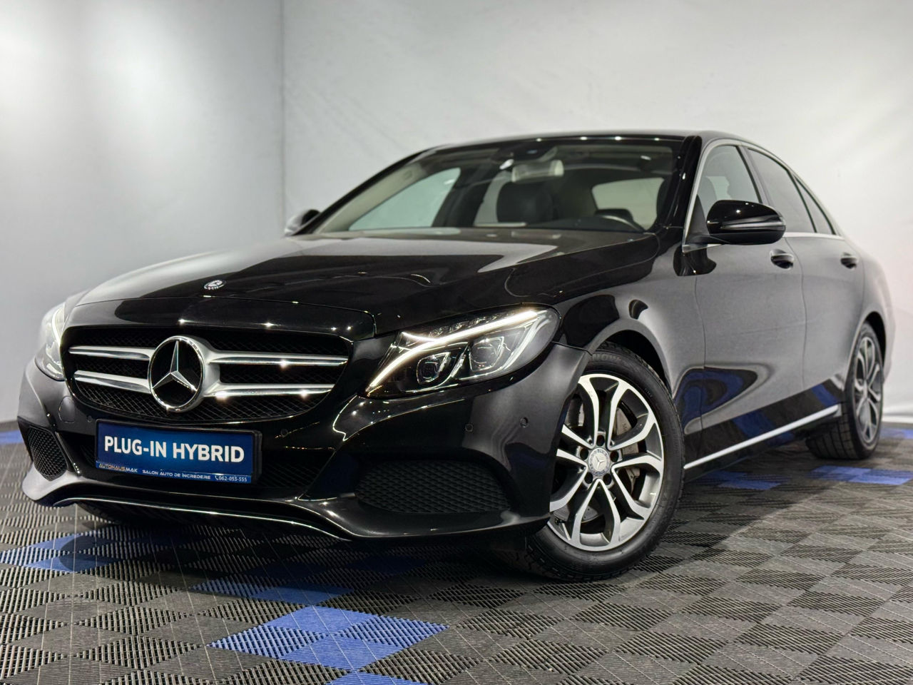 Mercedes-Benz C-Class W205 (2014 - 2021) image