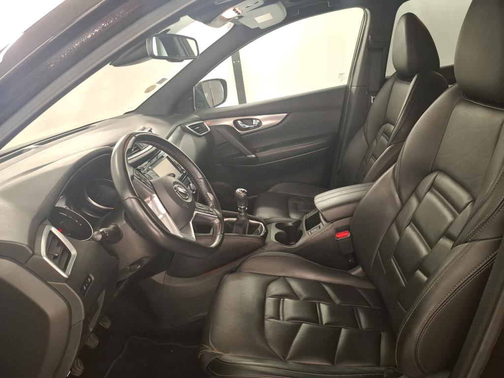 Nissan Qashqai J11 (2013 - 2021) image