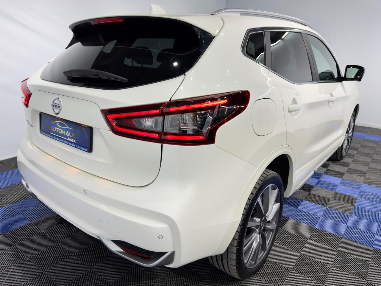 Nissan Qashqai J11 (2013 - 2021) image