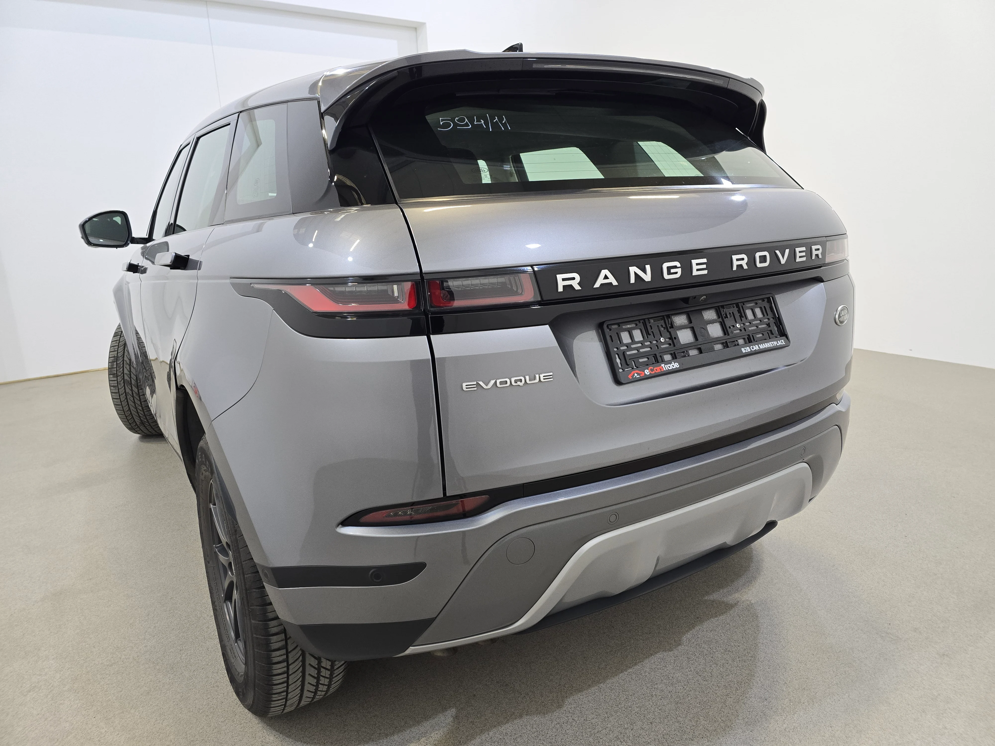 Land Rover Evoque II (2019 - ) image