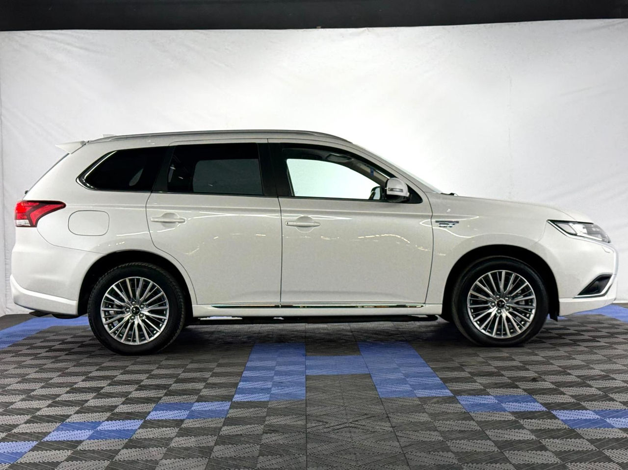 Mitsubishi Outlander II (2019 - ) image