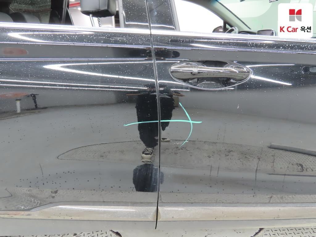 Hyundai Santa Fe IV (2018 - ) image