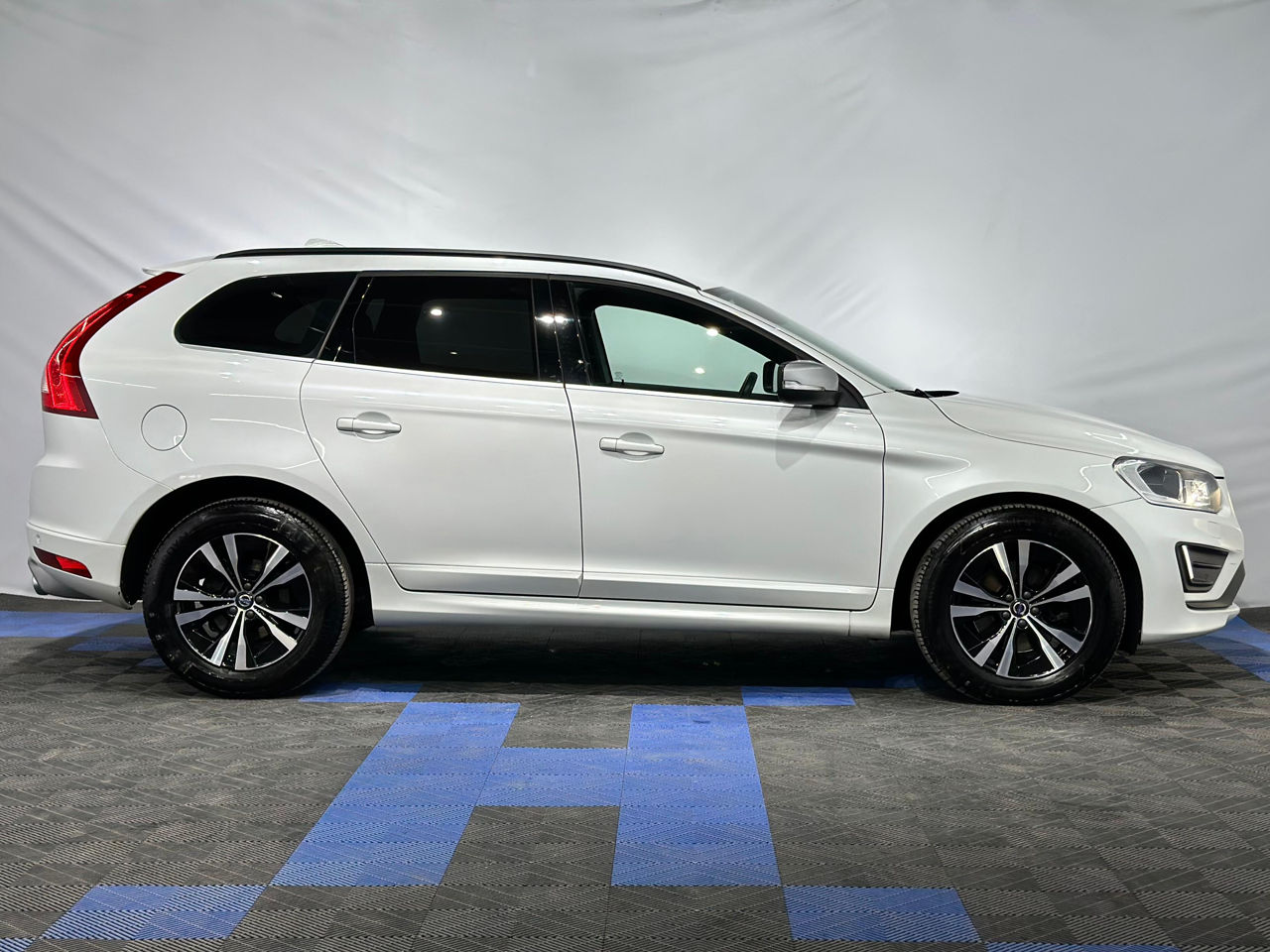 Volvo XC60 2008 - 2017 image