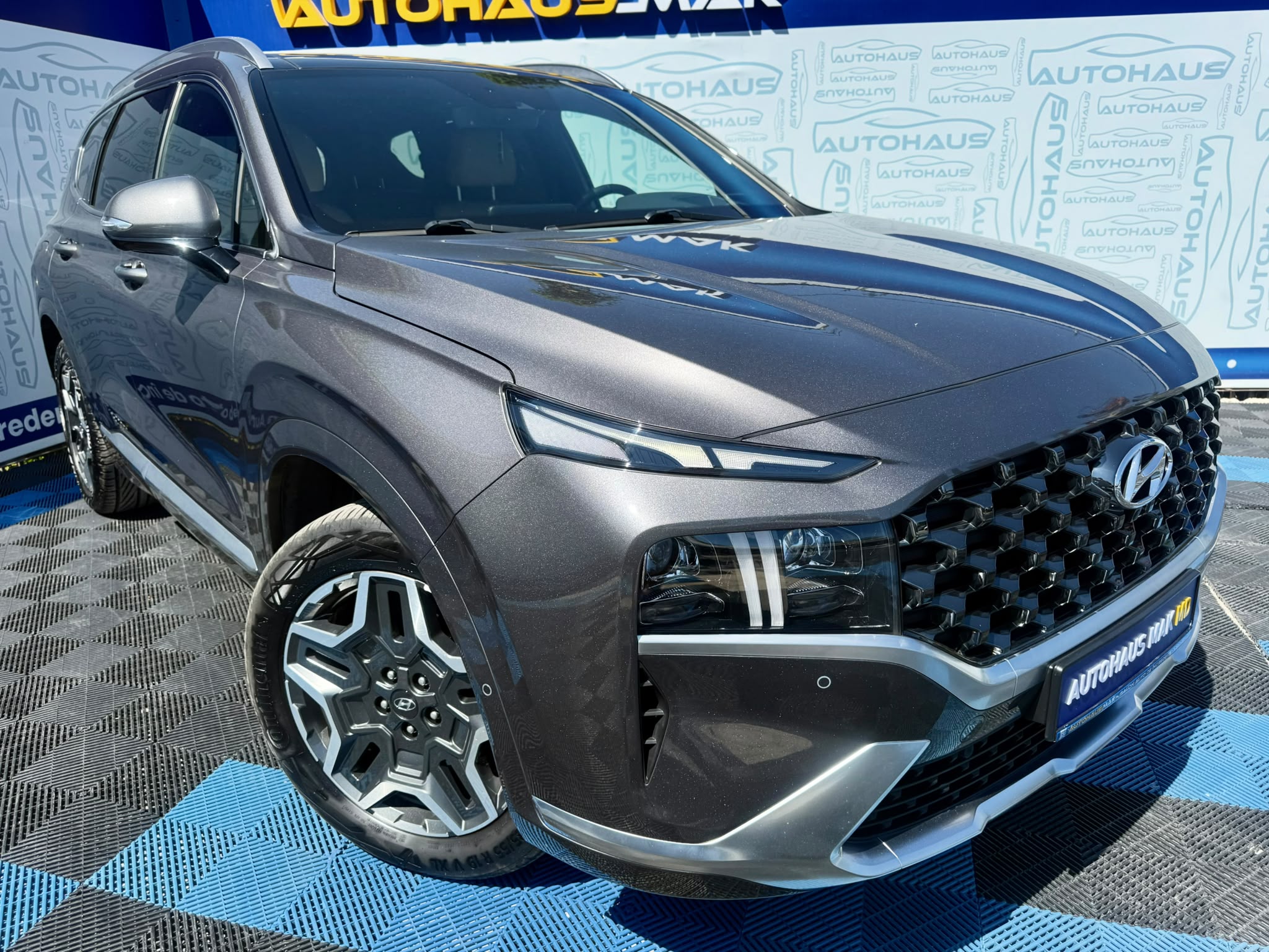 Hyundai Santa Fe IV (2018 - ) image