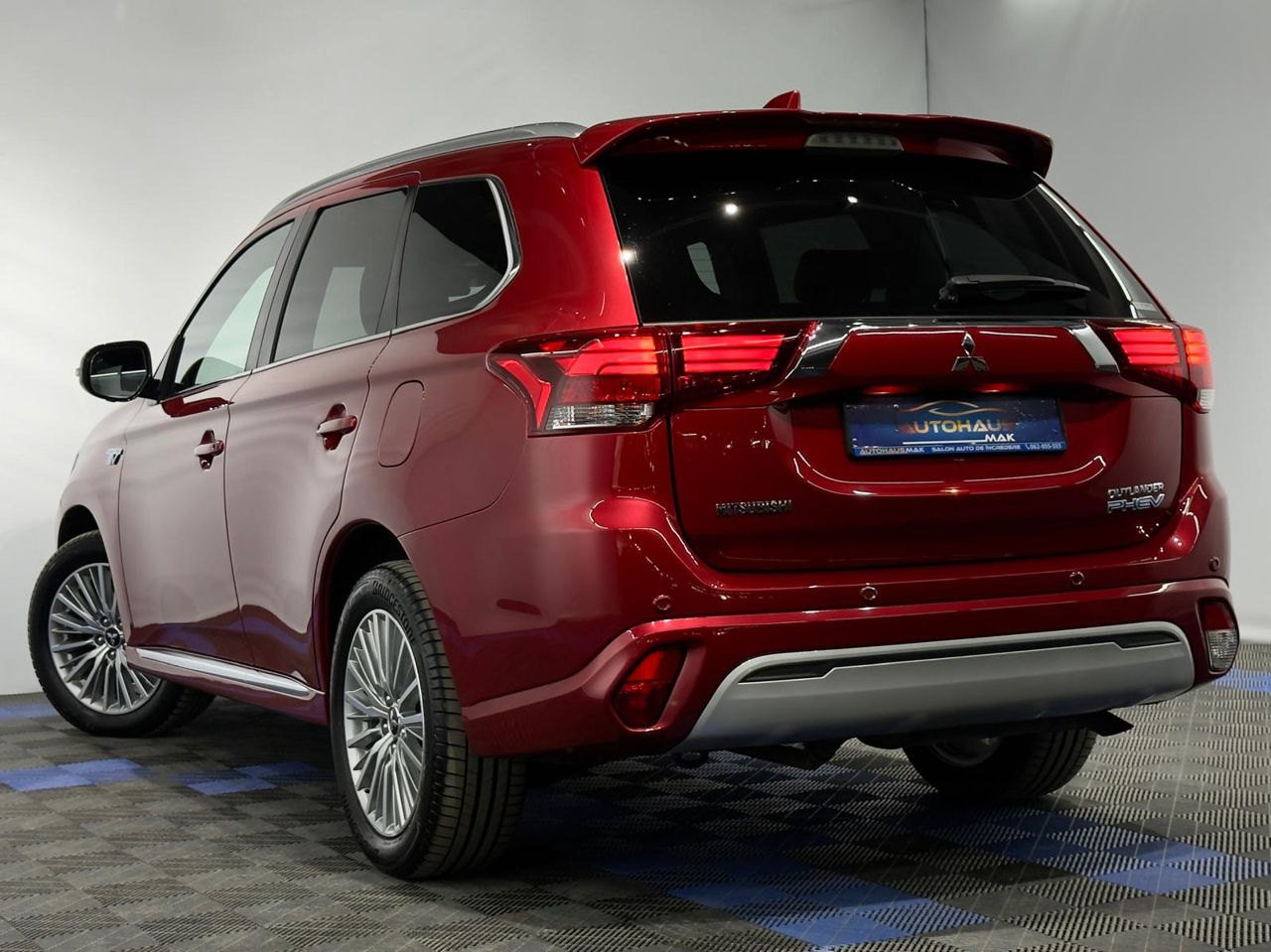 Mitsubishi Outlander III (2012 - 2021) image