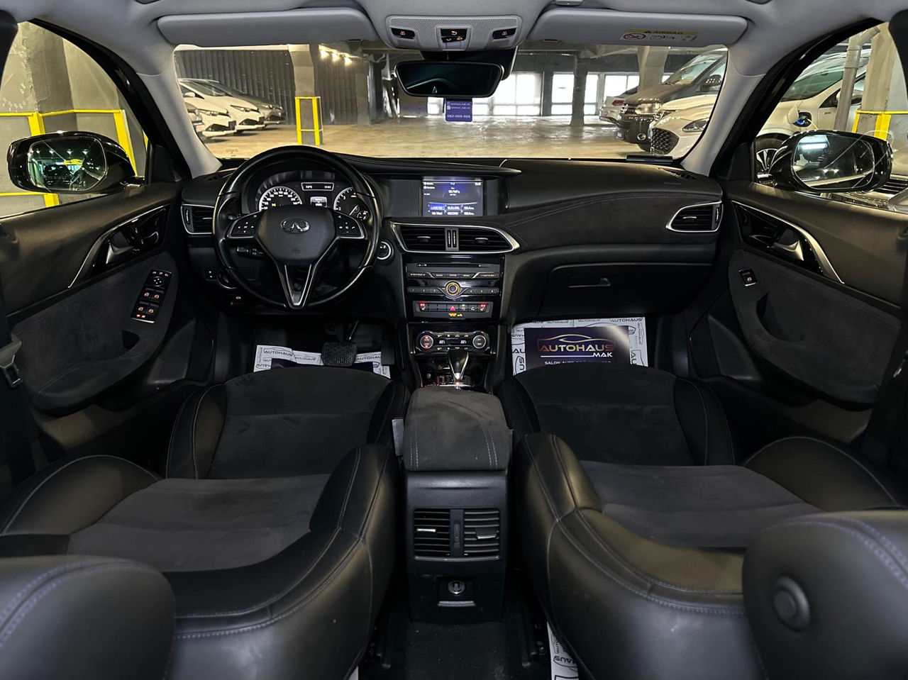 Infiniti QX30 I (2015 - 2019) image