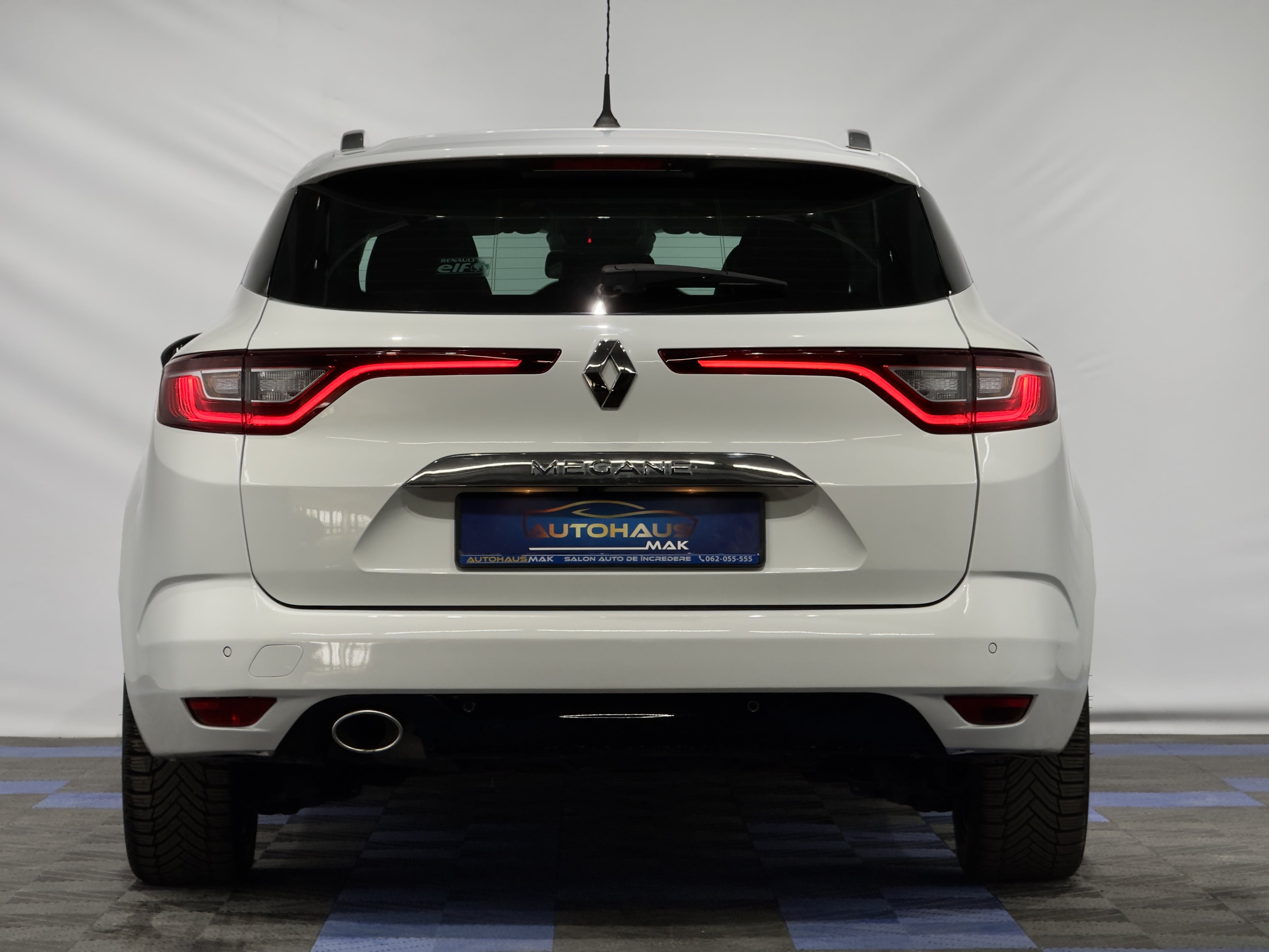Renault Megane IV (2016 - ) image