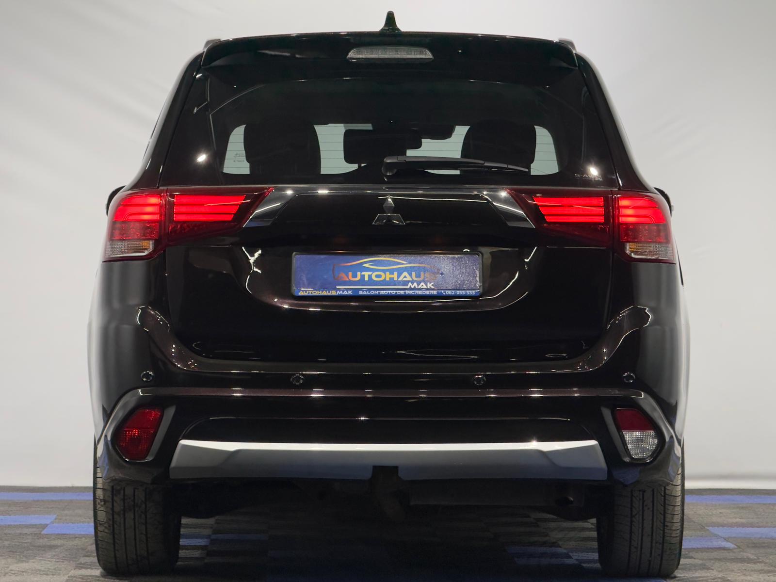 Mitsubishi Outlander III (2012 - 2021) image