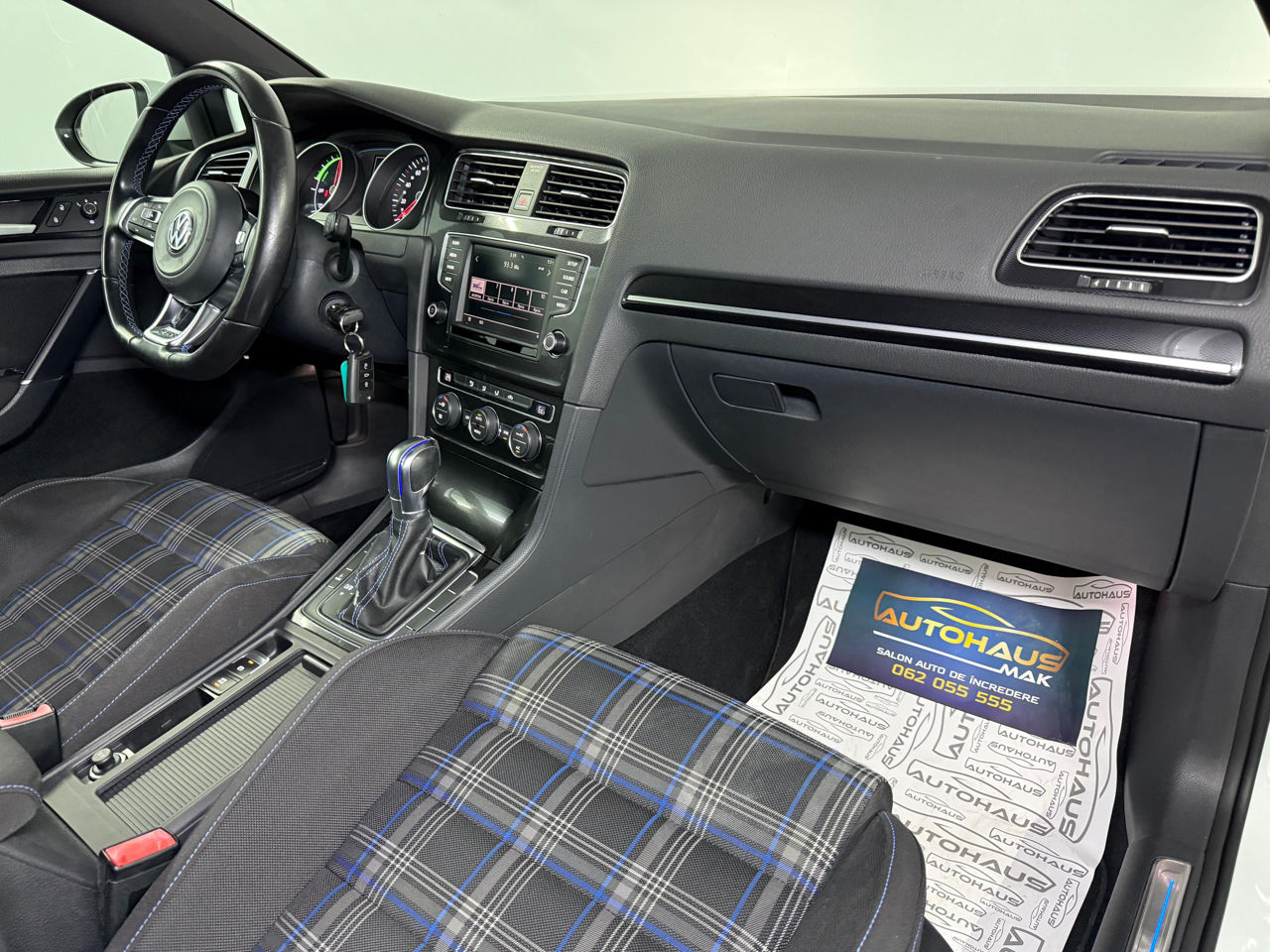 Volkswagen Golf VII (2012 - 2020) image