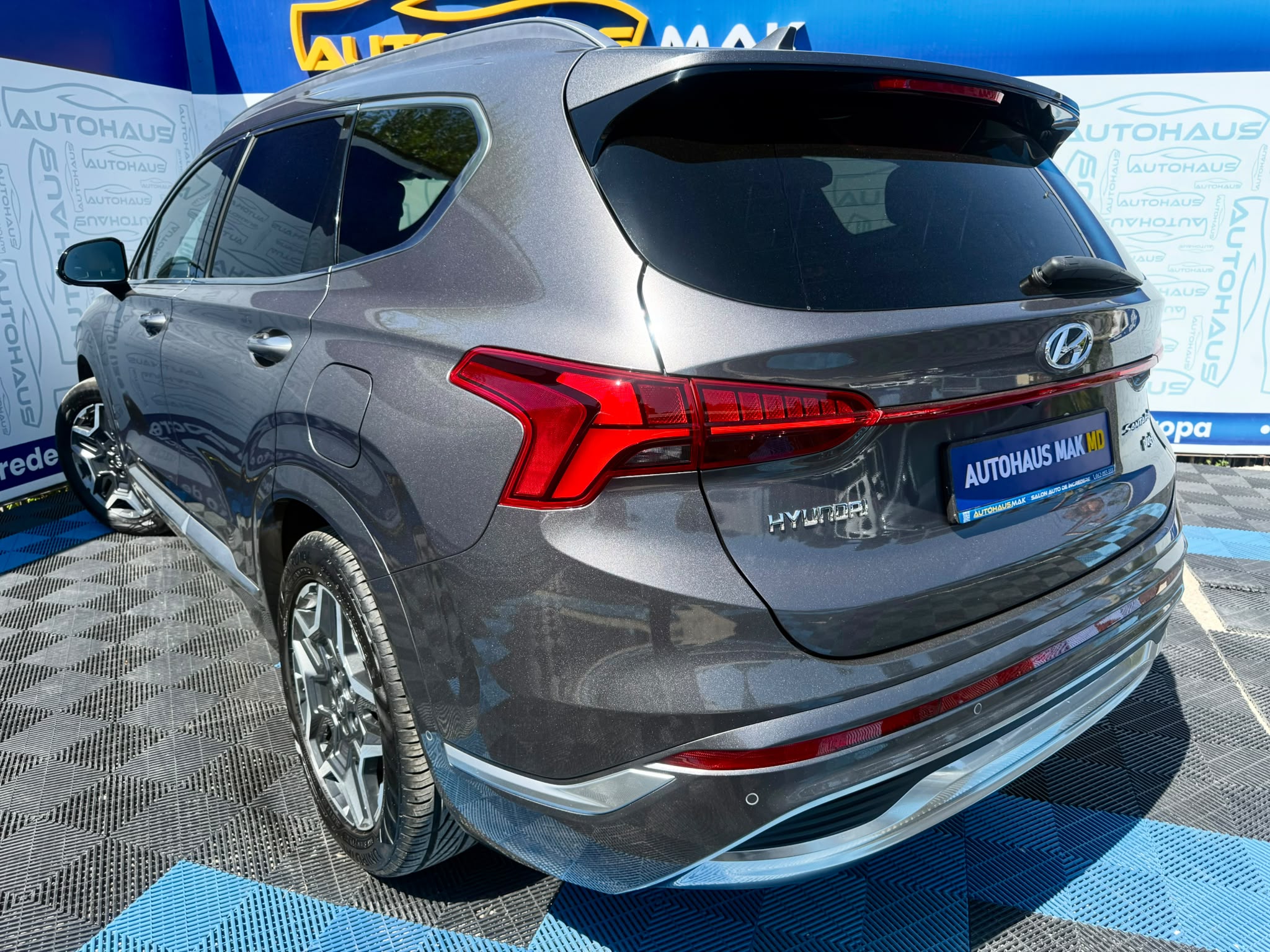 Hyundai Santa Fe IV (2018 - ) image