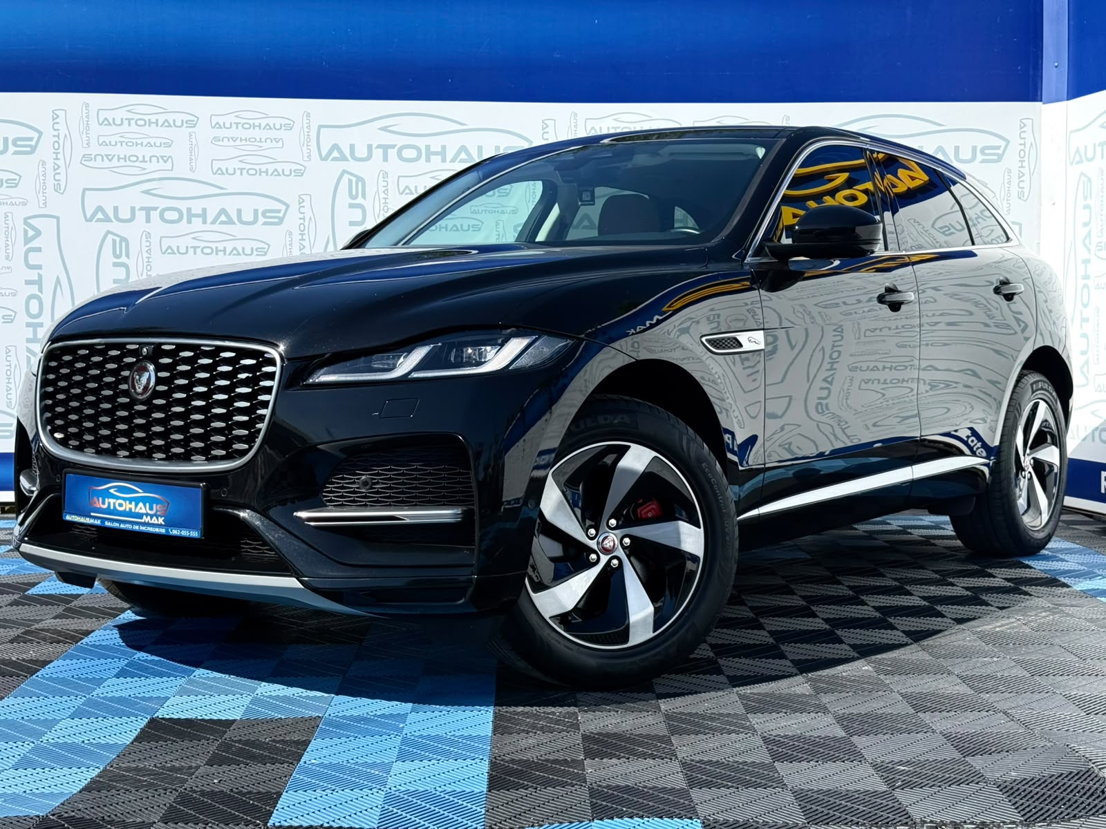 Jaguar F-PACE I (2015 - ) image