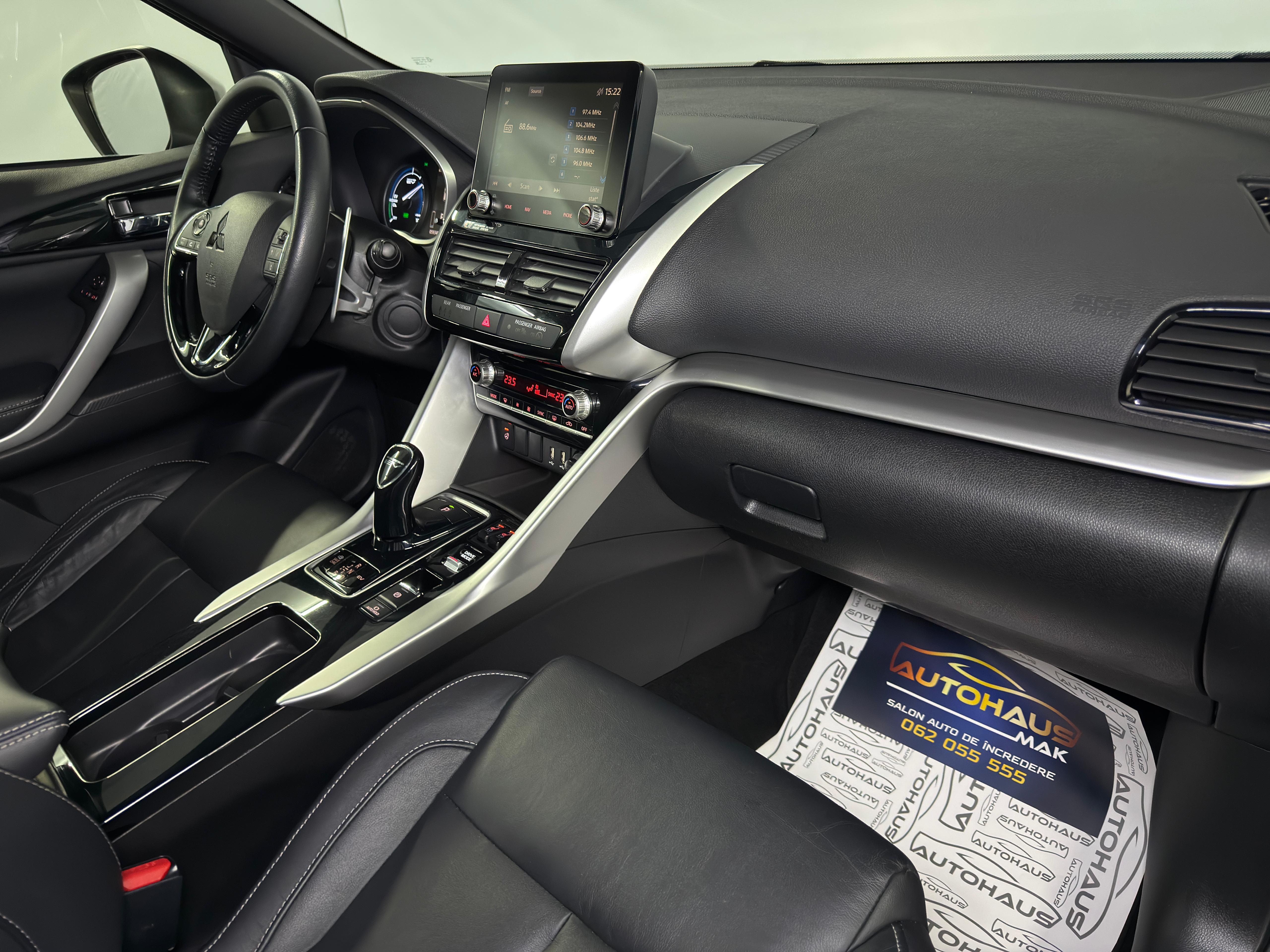 Mitsubishi Eclipse IV (2012 - 2015) image