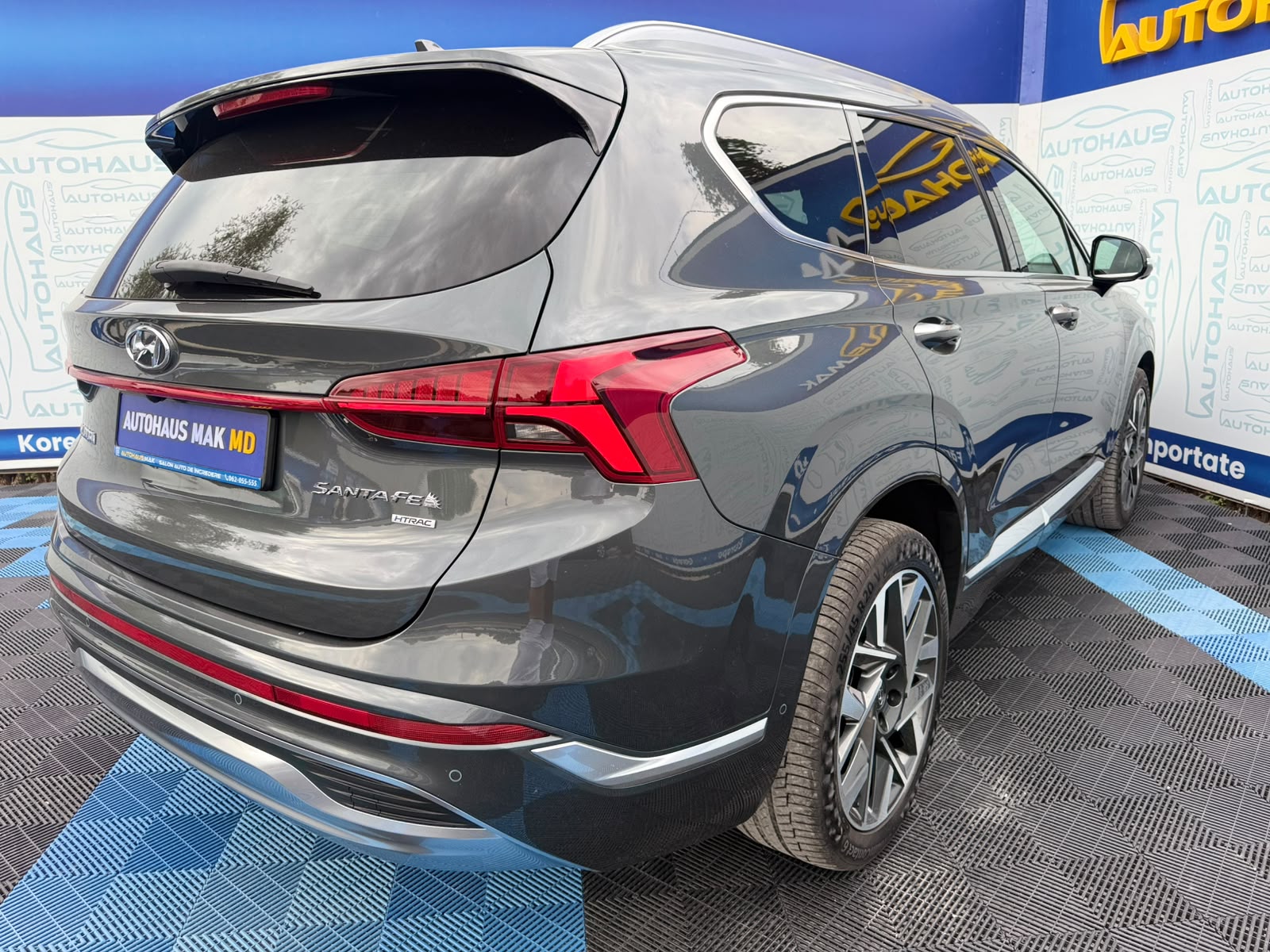 Hyundai Santa Fe IV (2018 - ) image