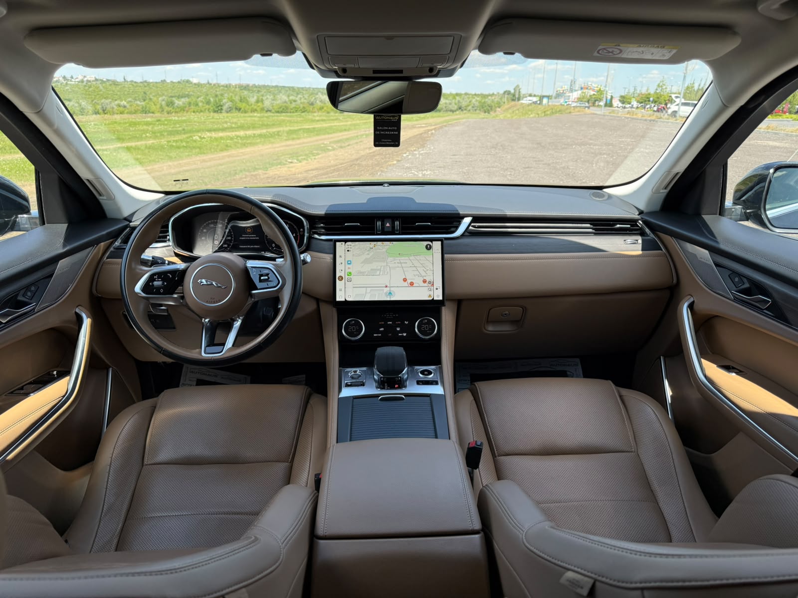 Jaguar F-PACE I (2015 - ) image