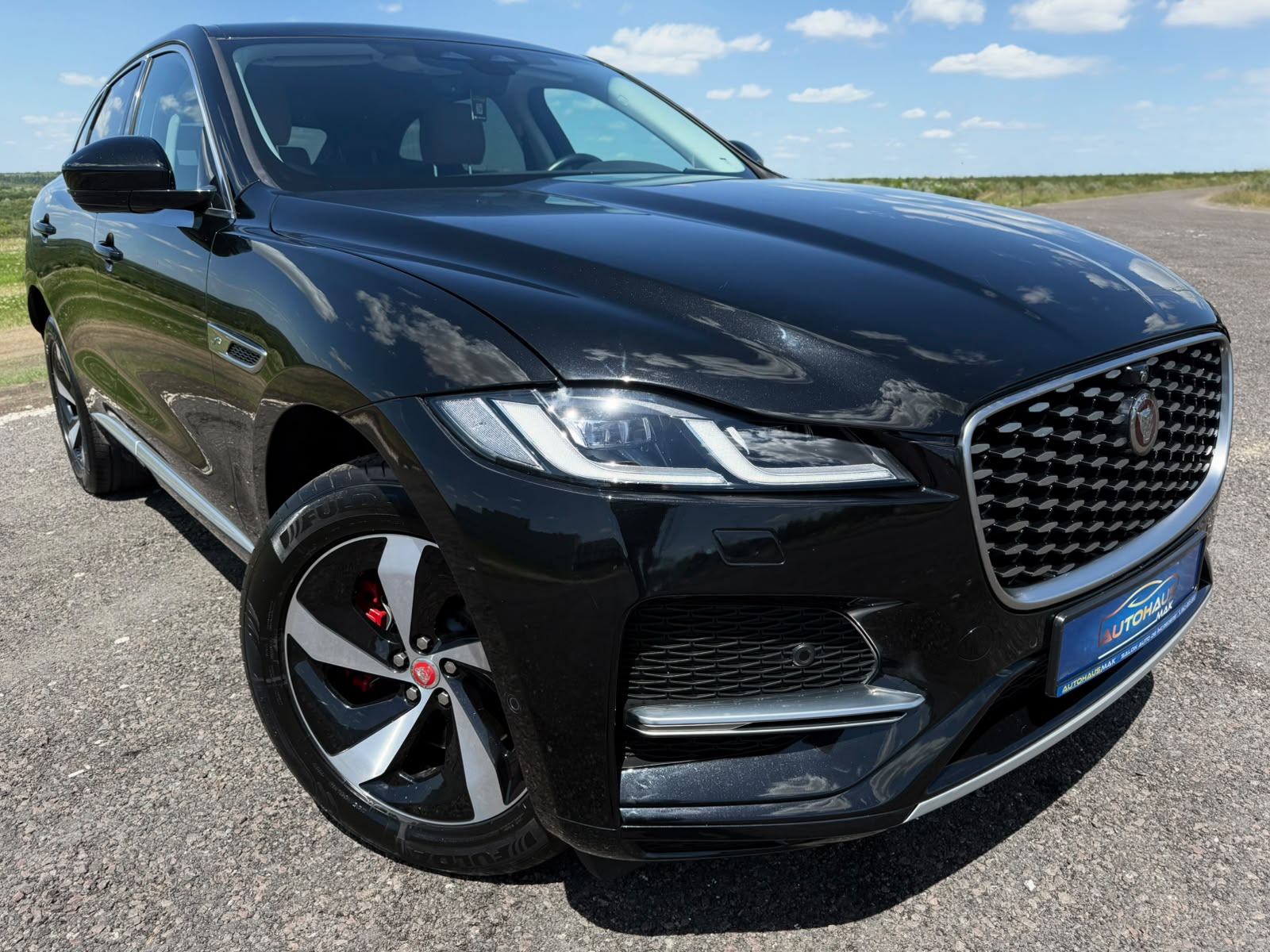 Jaguar F-PACE I (2015 - ) image