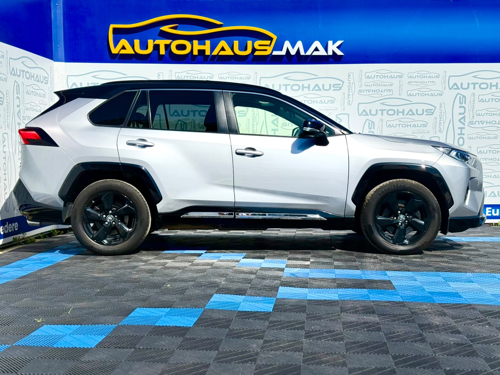 Toyota RAV4 2018 - image