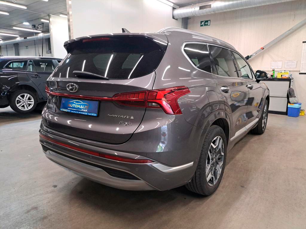 Hyundai Santa Fe IV (2018 - ) image