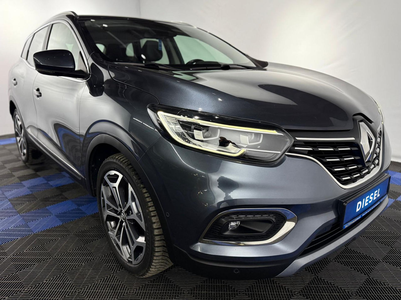Renault Kadjar I (2015 - ) image