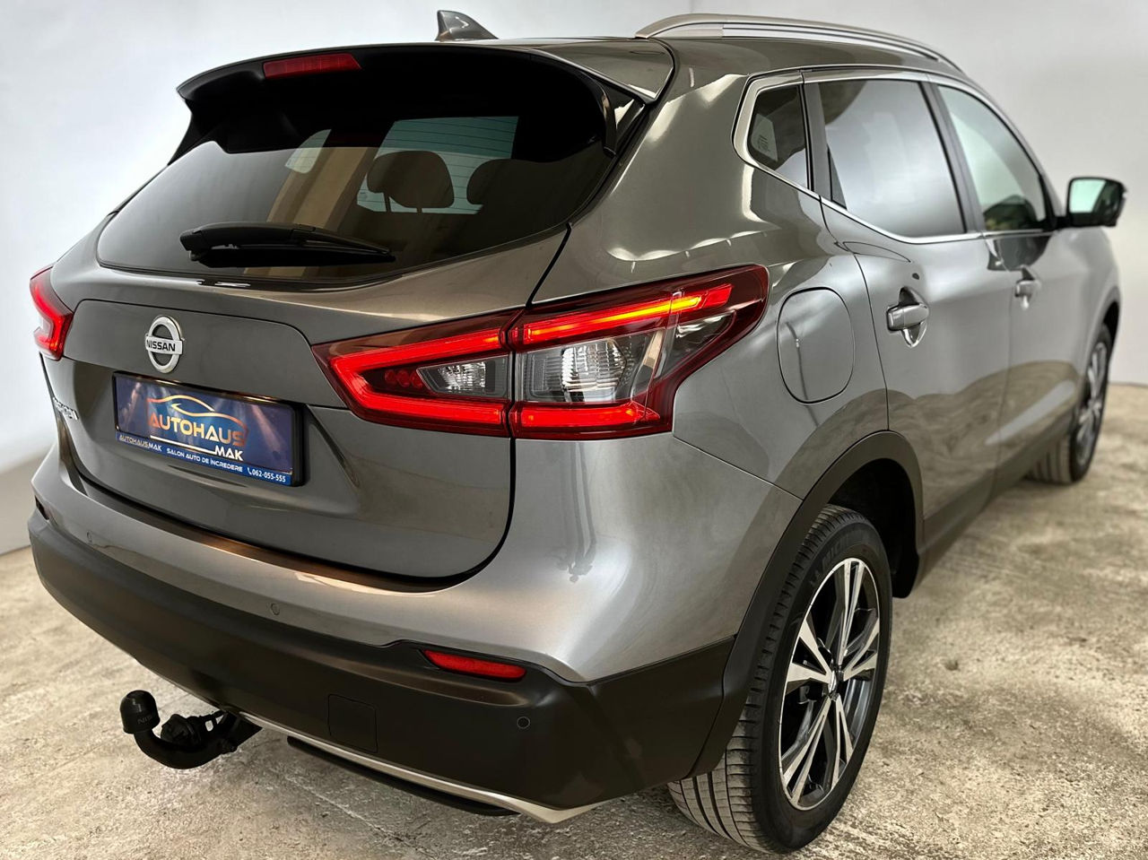 Nissan Qashqai J11 (2013 - 2021) image
