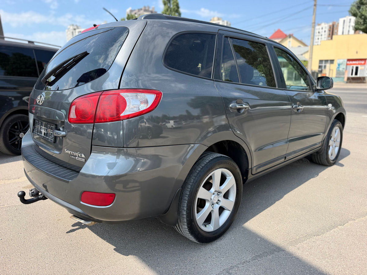 Hyundai Santa Fe II (2006 - 2012) image