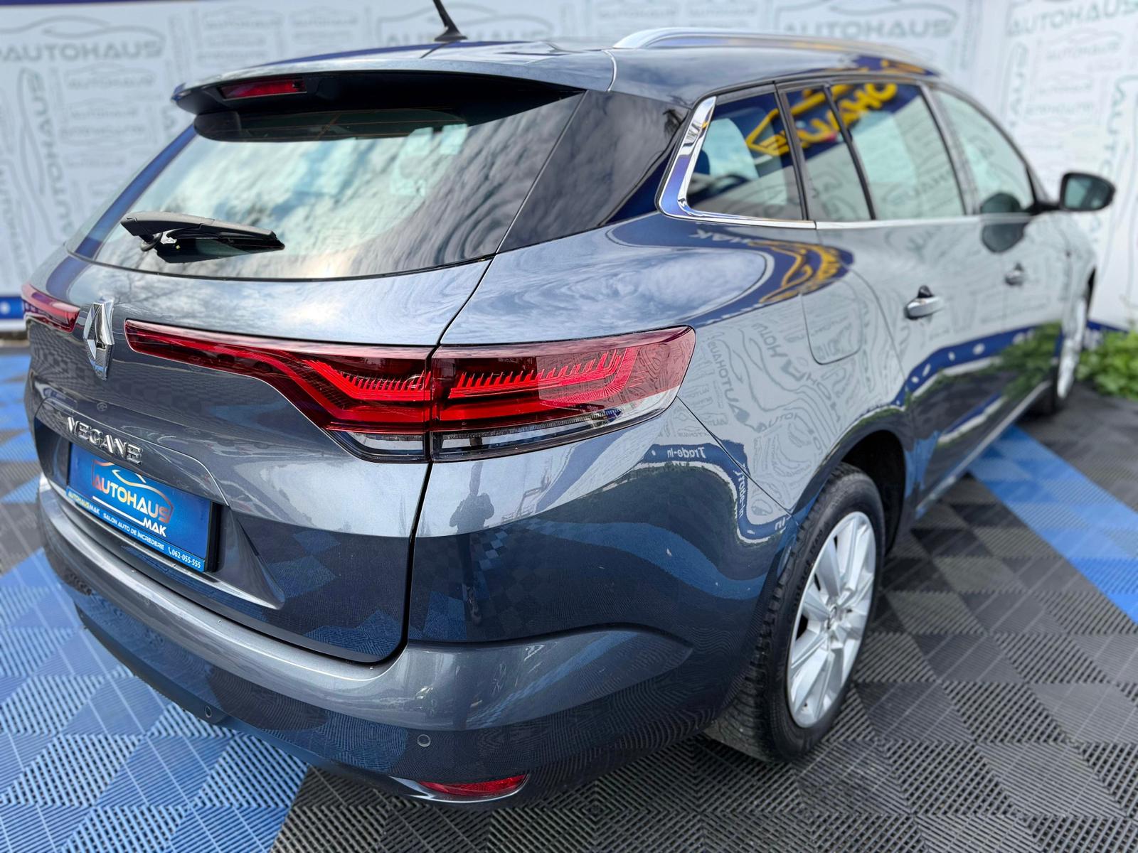Renault Megane IV (2016 - ) image
