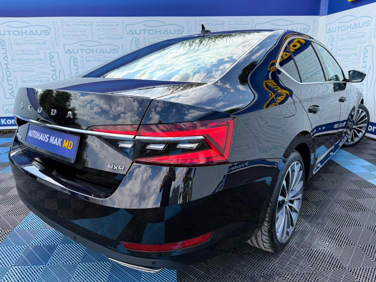 Škoda Superb IV (2020 - ) image