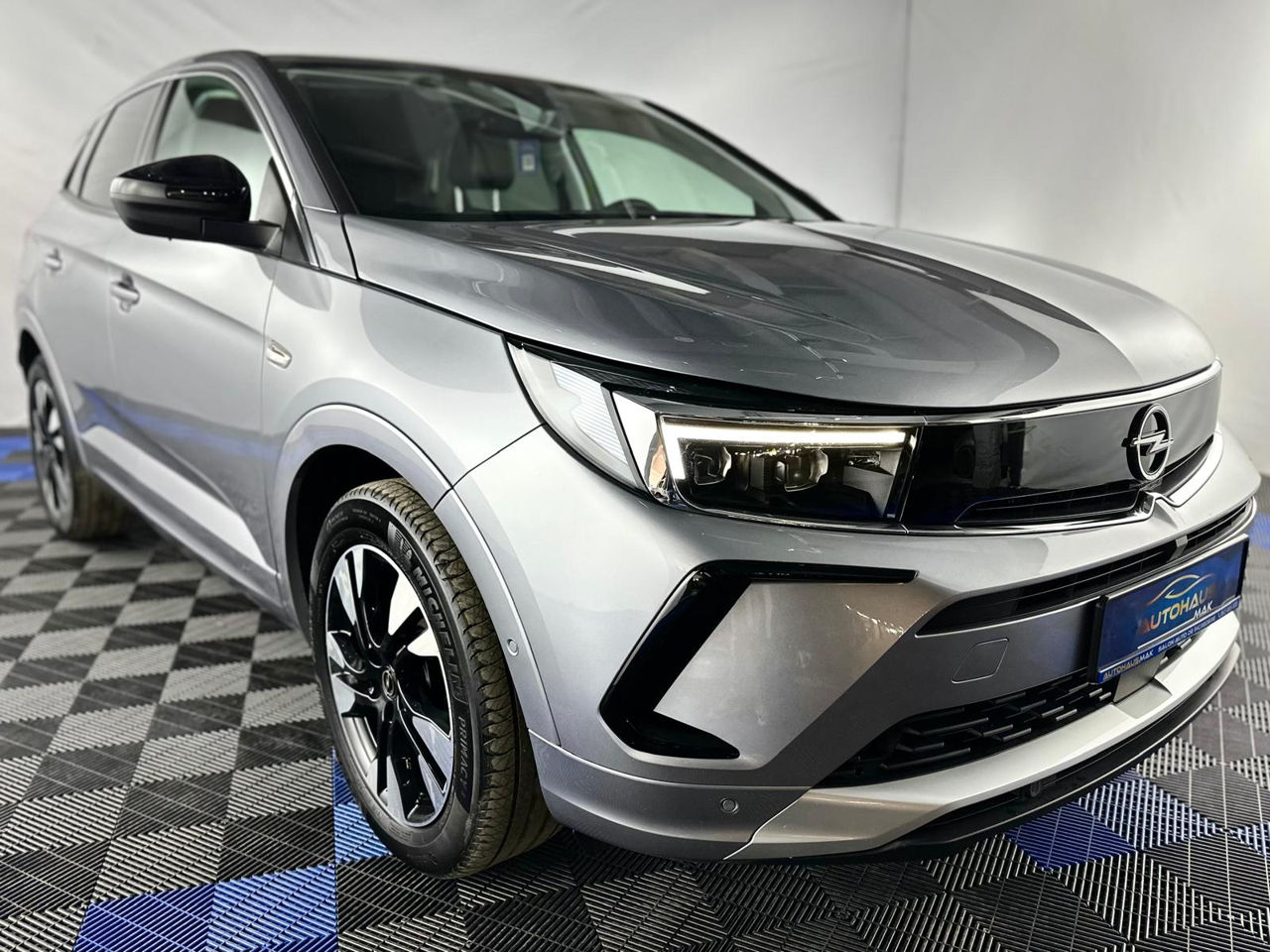 Opel Grandland A (2017 - ) image