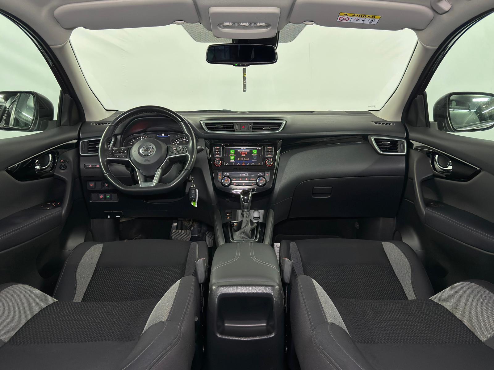 Nissan Qashqai J11 (2013 - 2021) image