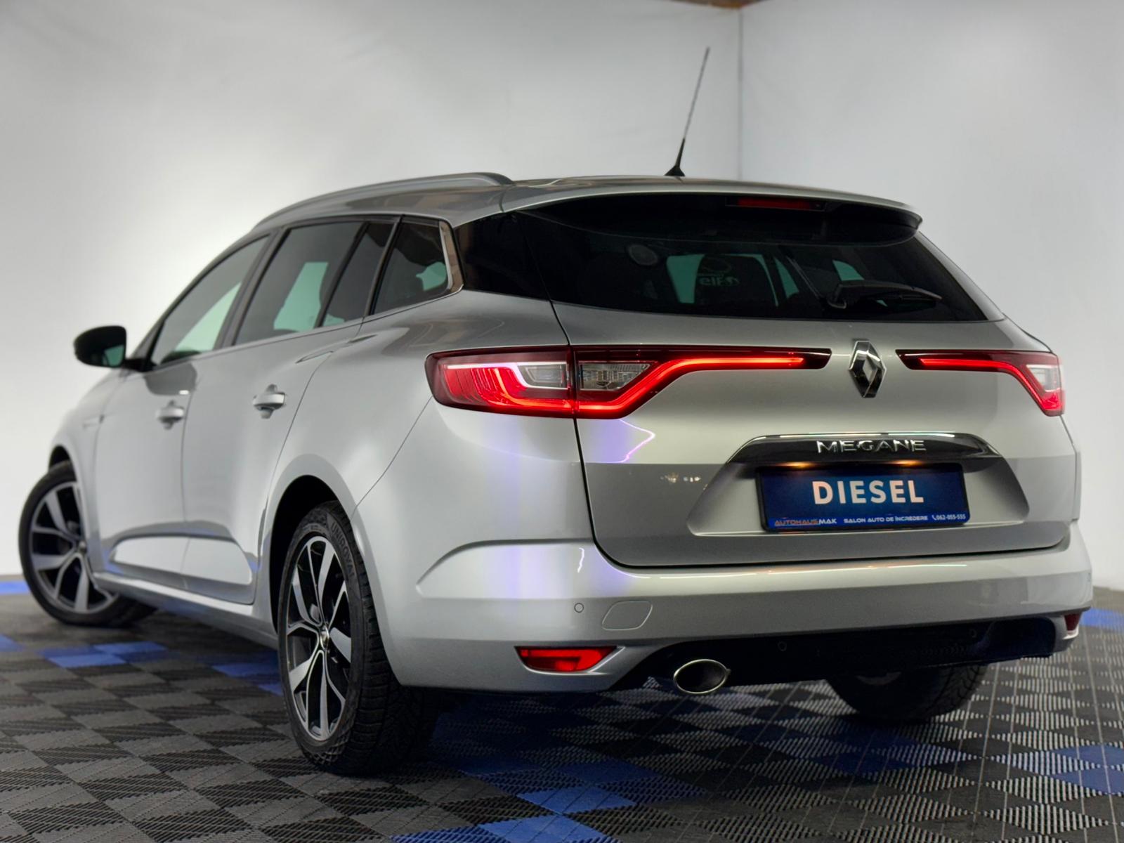 Renault Megane IV (2016 - ) image