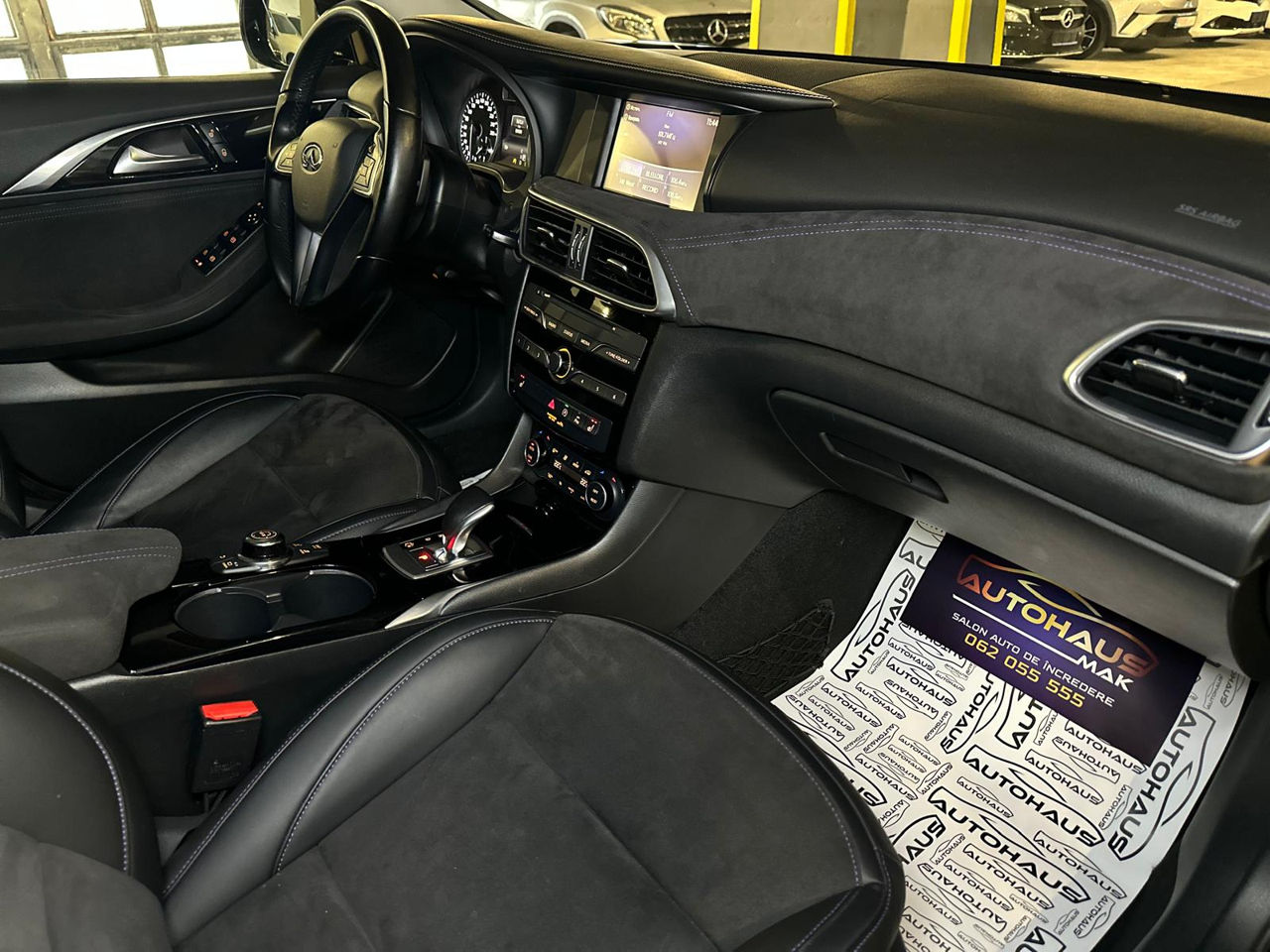 Infiniti QX30 I (2015 - 2019) image