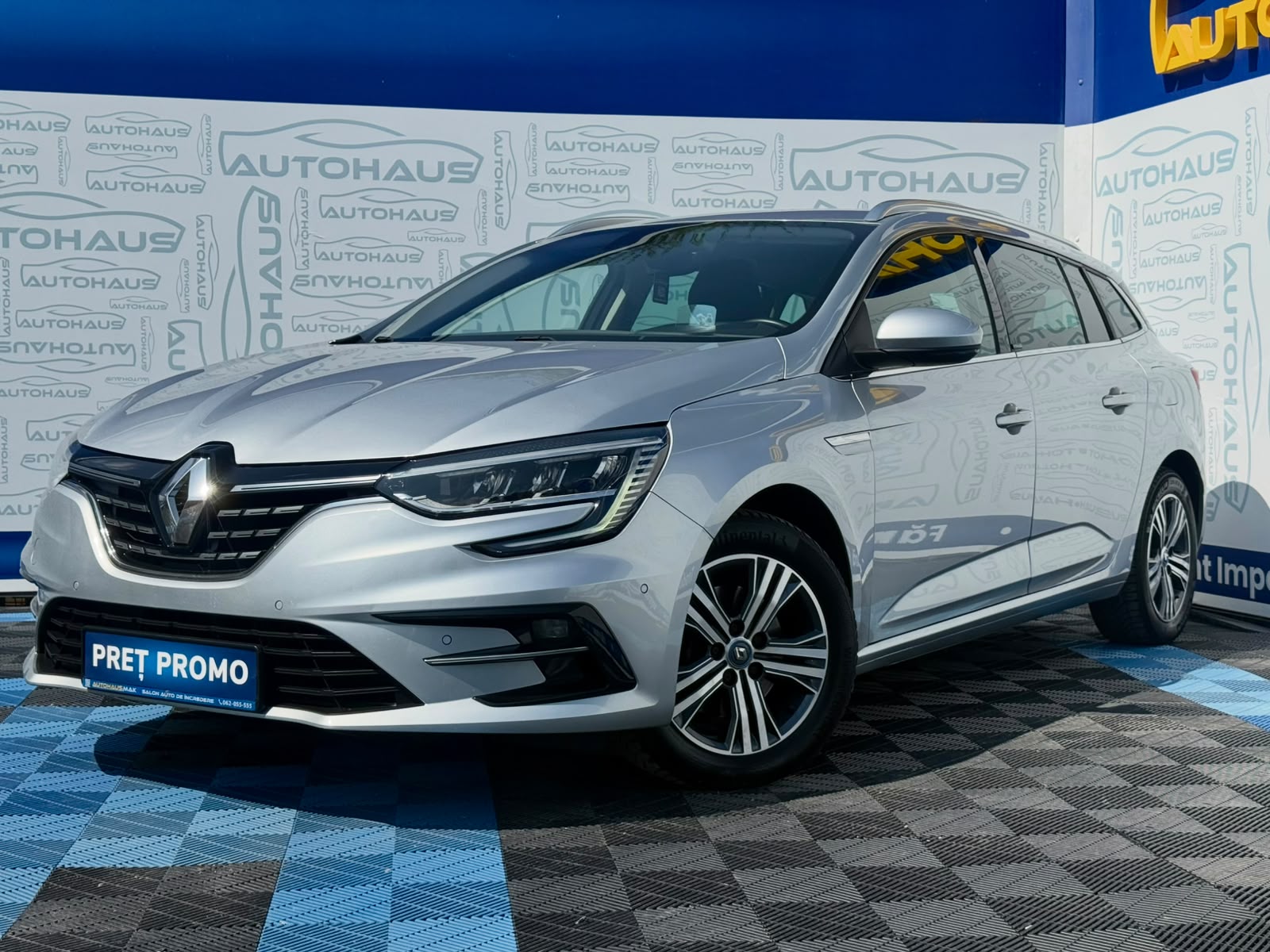 Renault Megane IV (2016 - ) image