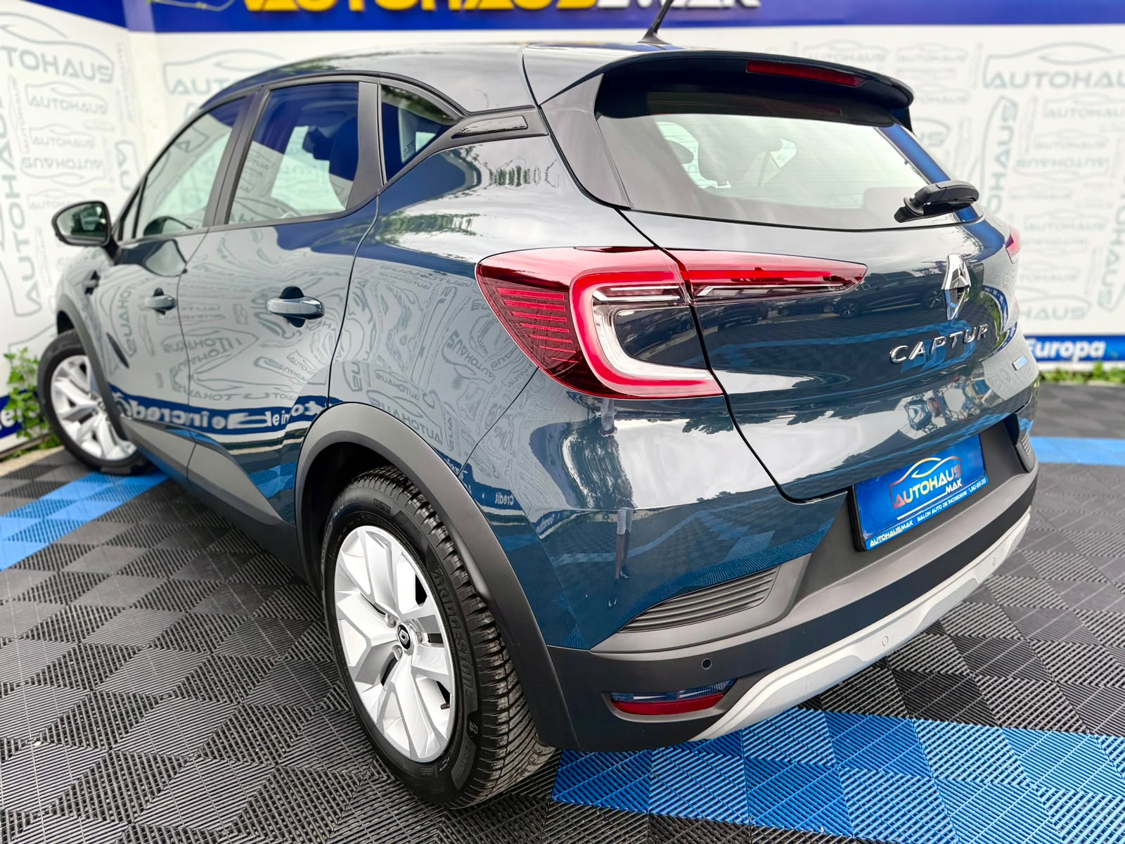 Renault Captur II (2019 - ) image