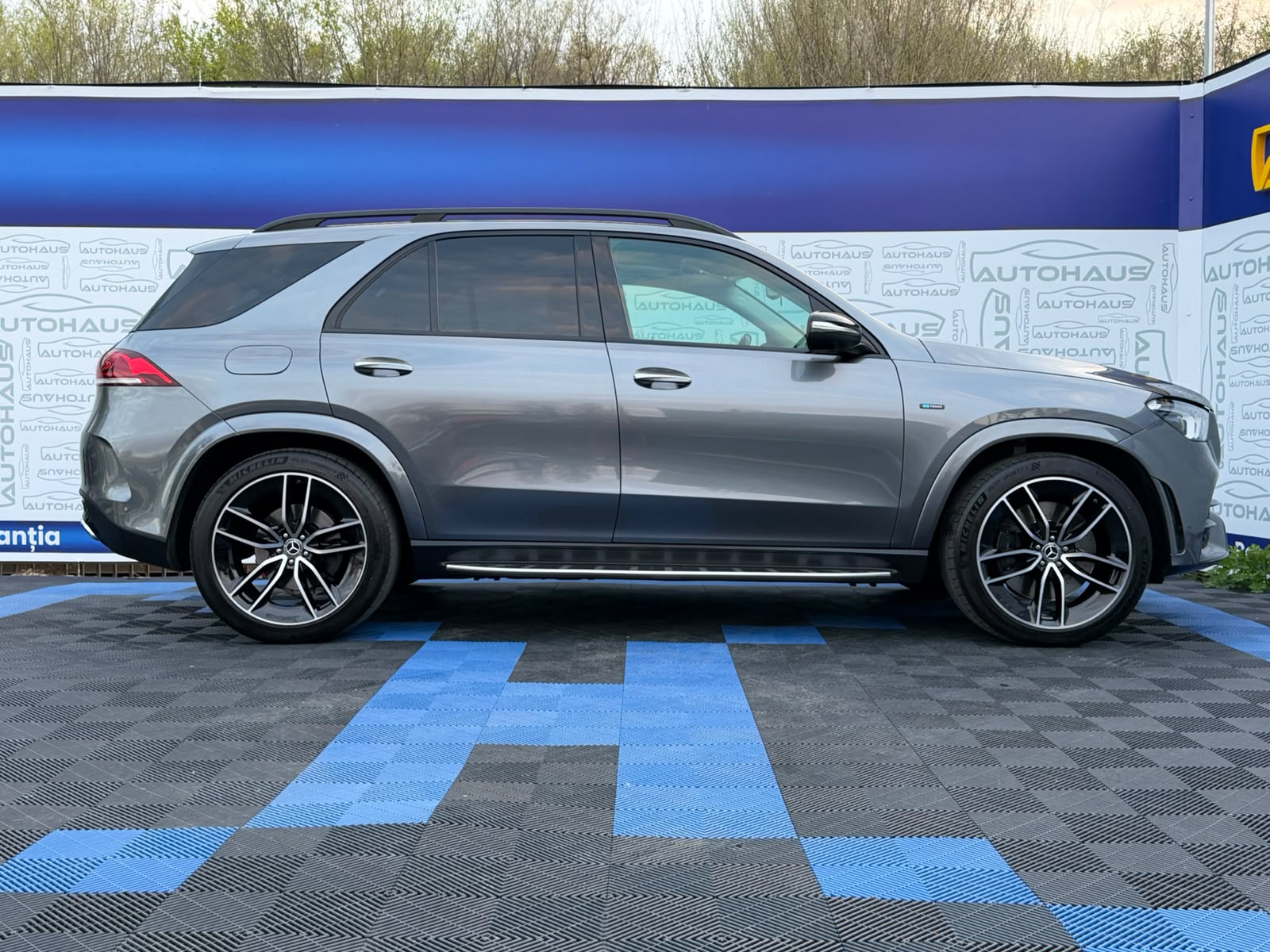 Mercedes-Benz GLE-Class W167 (2019 - ) image