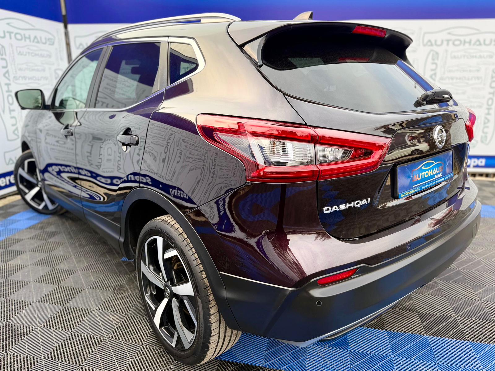 Nissan Qashqai J11 (2013 - 2021) image