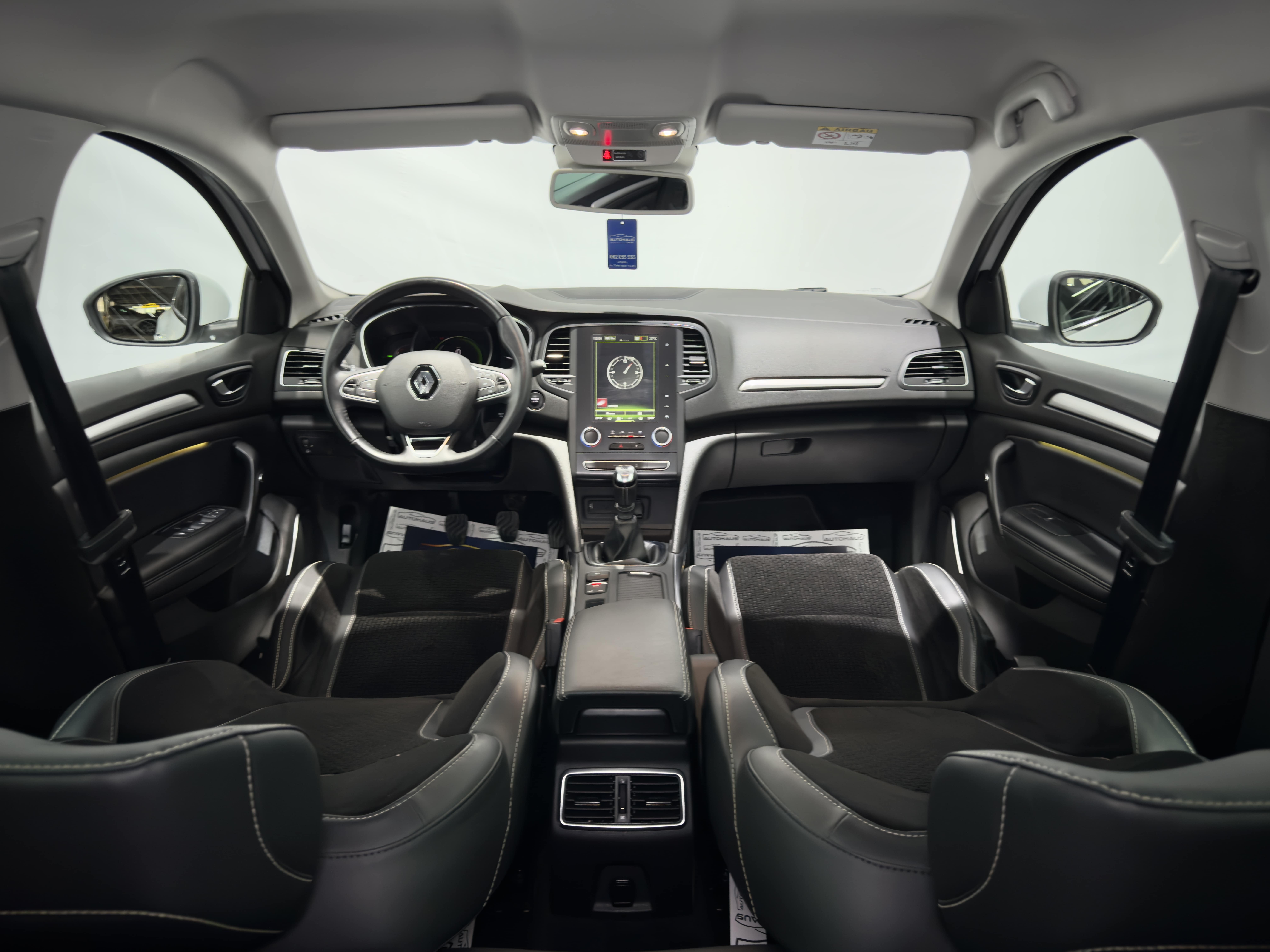 Renault Megane IV (2016 - ) image