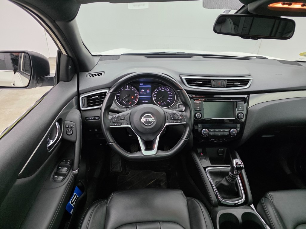 Nissan Qashqai J11 (2013 - 2021) image