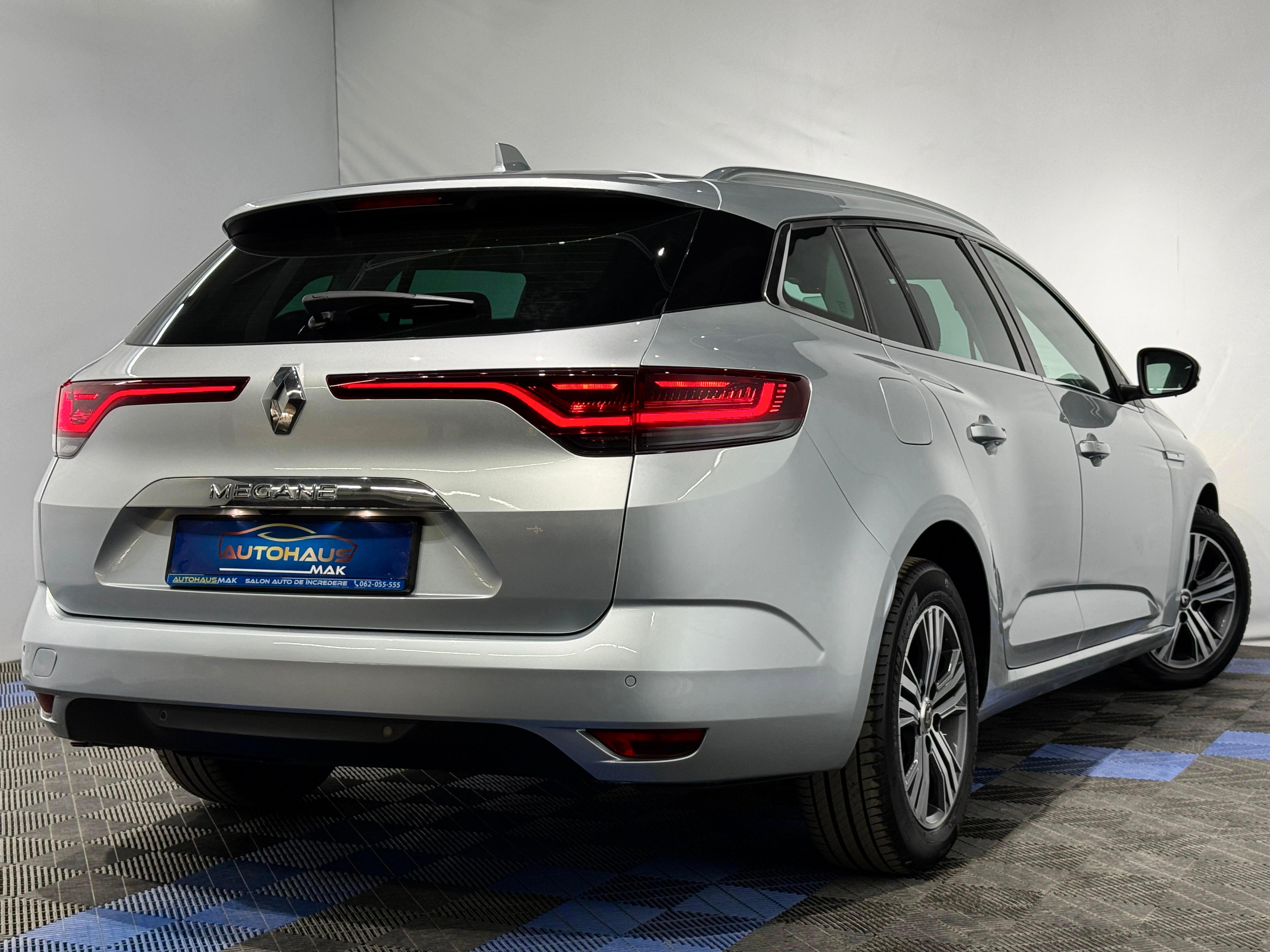 Renault Megane IV (2016 - ) image